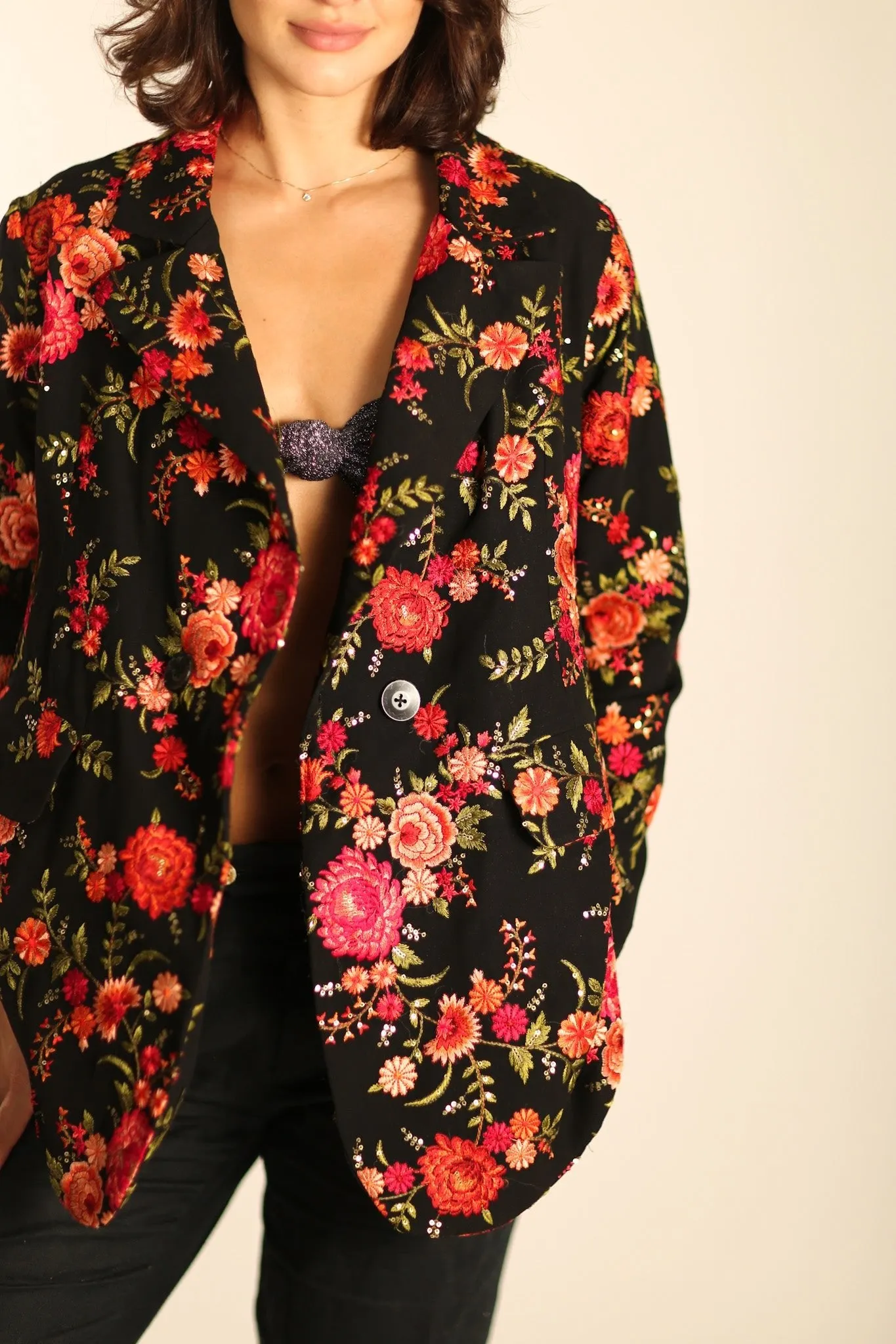 BLACK ROSE EMBROIDERED NOVELTY BLAZER JACKET MANON