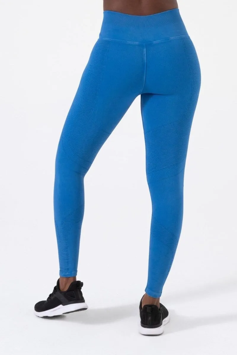 Body Engineered® One By One Legging Hand Dyed