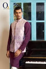 Embroidery and Karchupi Touch Exclusive Vest in Light Purple