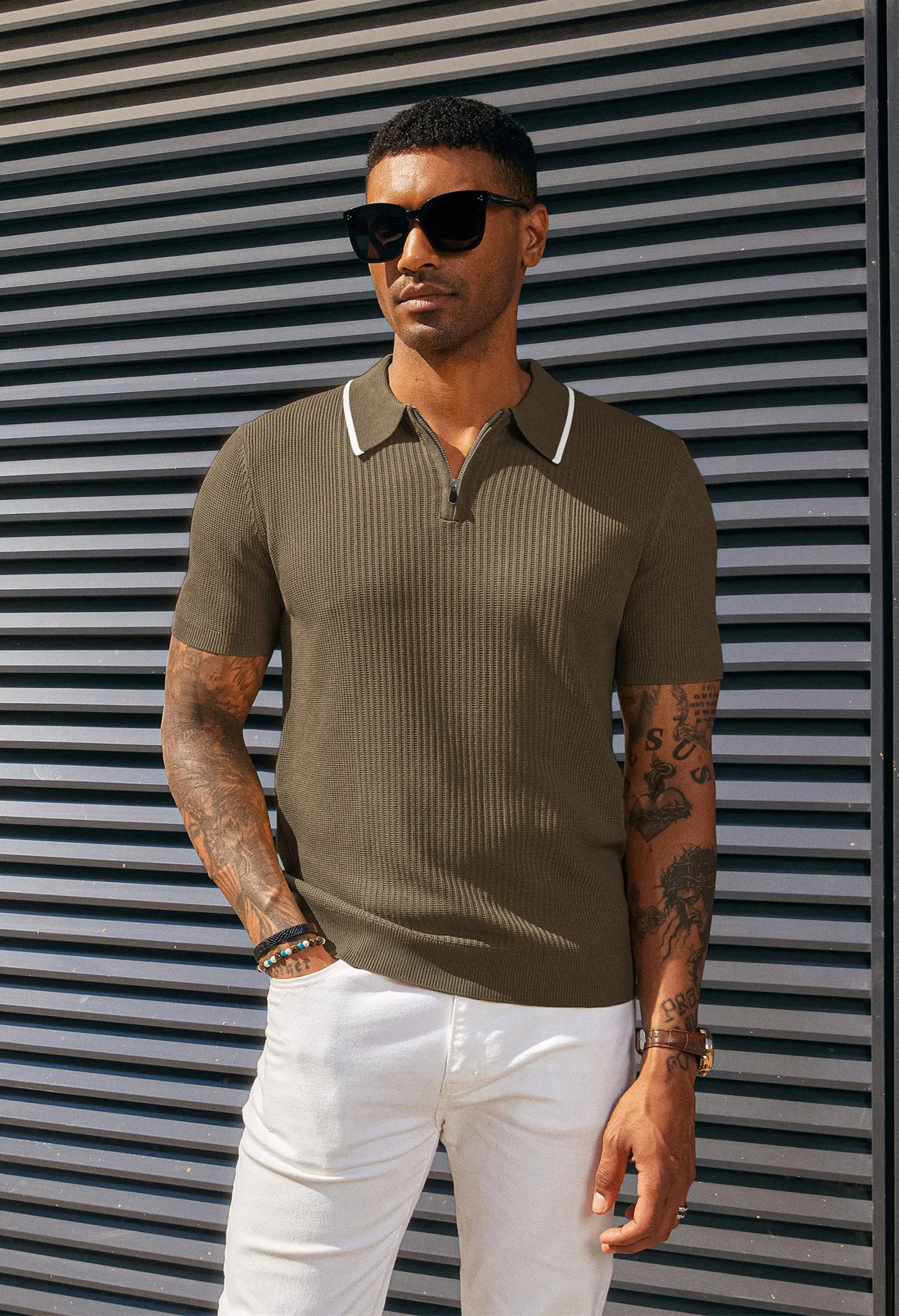 Men Stylish Lapel Collar Knitted Polo-Shirt Short Sleeve Zip-up Neck Knitwear