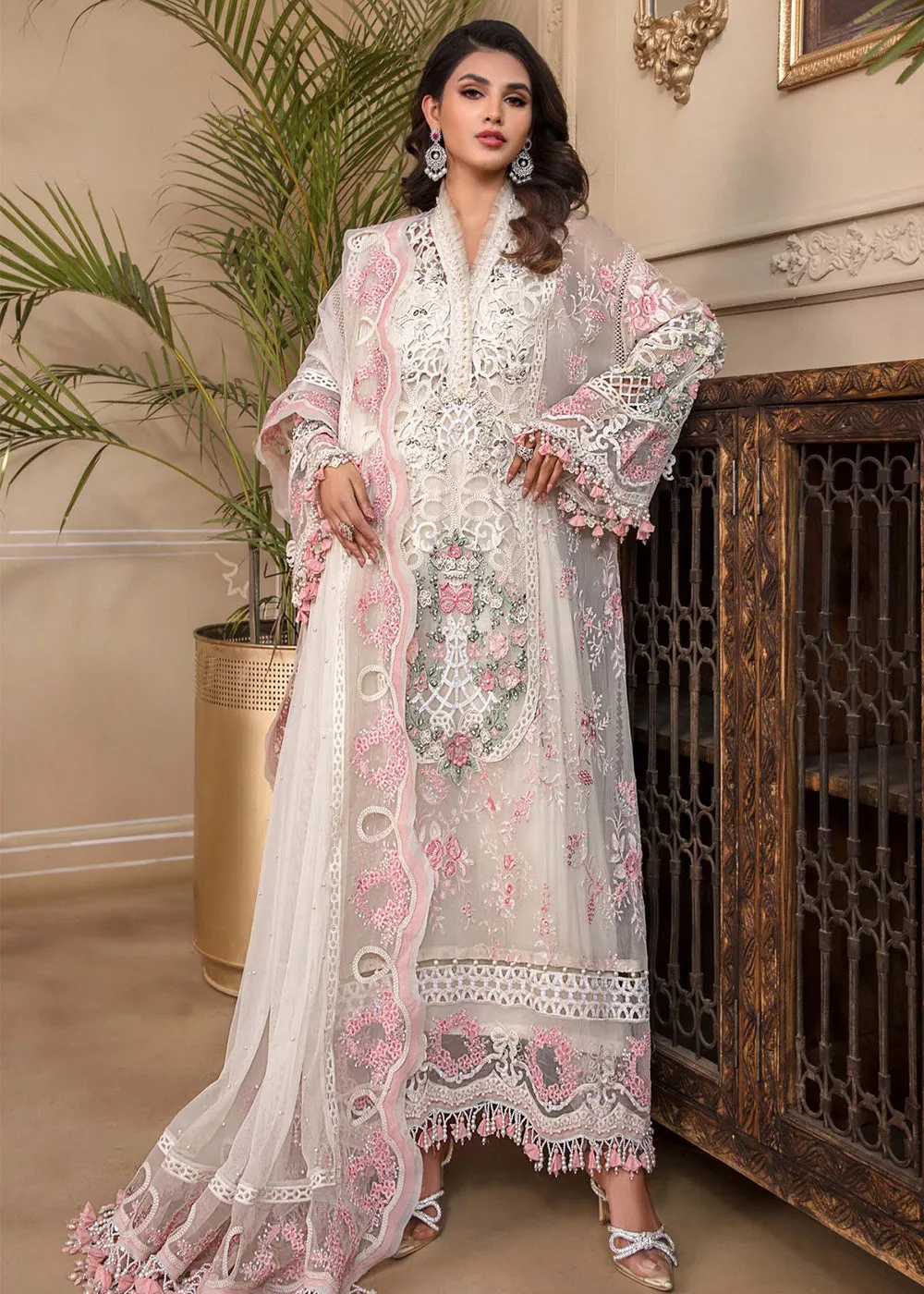 Off White Embroidered Suit - Maria B - Mbroidered Heritage Edition - BD-2604