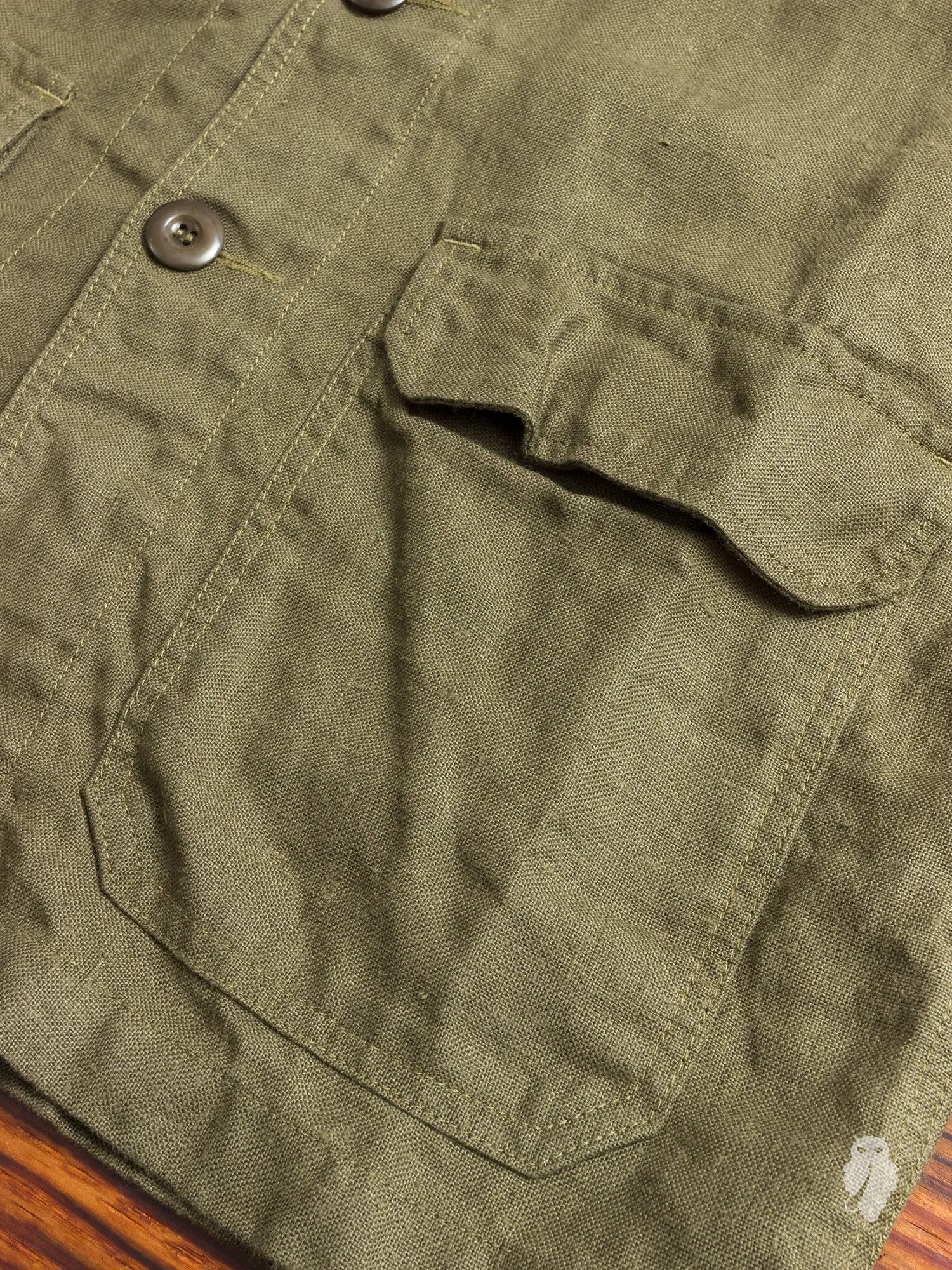 "Travail" Linen Work Jacket in Olive