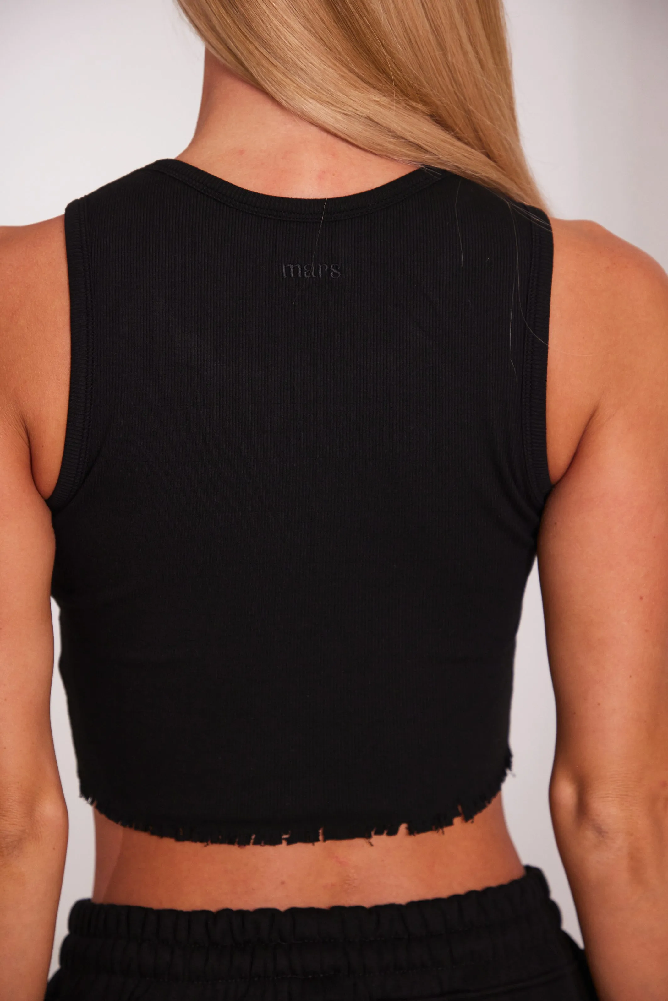 The distress hem vest - Black